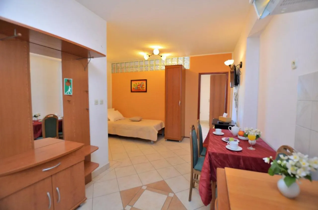 Rooms Aurora بولا 3*,  كرواتيا