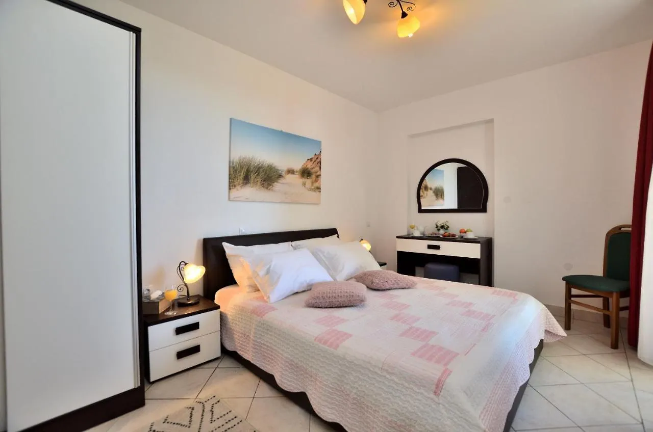Rooms Aurora بولا 3*,  كرواتيا